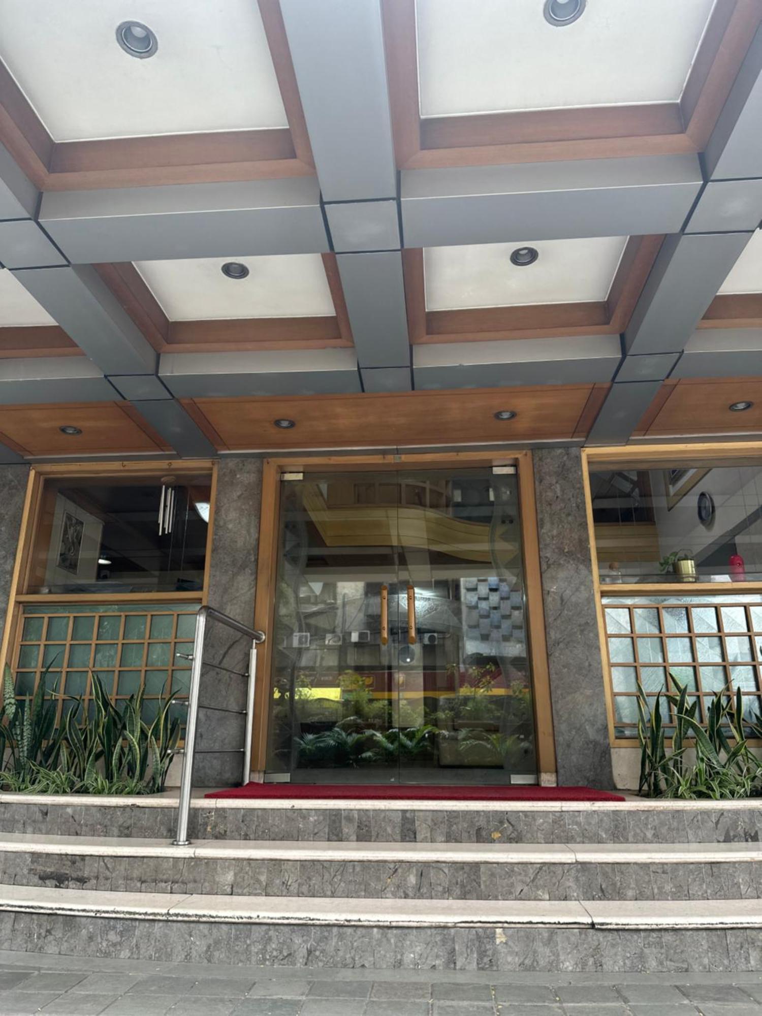 Hotel Ashirwad 浦那 外观 照片